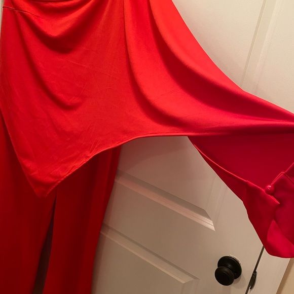 Women one shoulder Jumpsuit - Picture 4 of 7